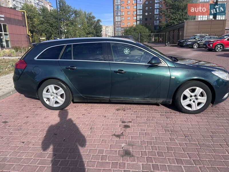 Універсал Opel Insignia 2012 в Черкасах