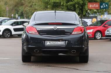 Седан Opel Insignia 2009 в  фото 6 Седан Opel Insignia 2009 в