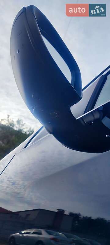 Універсал Opel Insignia 2019 в Черкасах