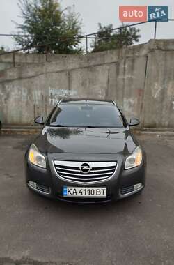 Универсал Opel Insignia 2011 в Киеве