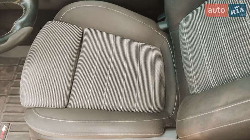 Універсал Opel Insignia 2016 в Конотопі