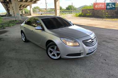 Седан Opel Insignia 2009 в Мукачевому