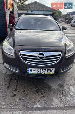Універсал Opel Insignia 2010 в Житомирі
