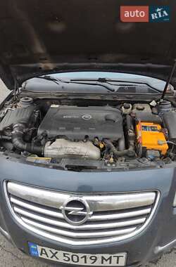 Универсал Opel Insignia 2009 в 