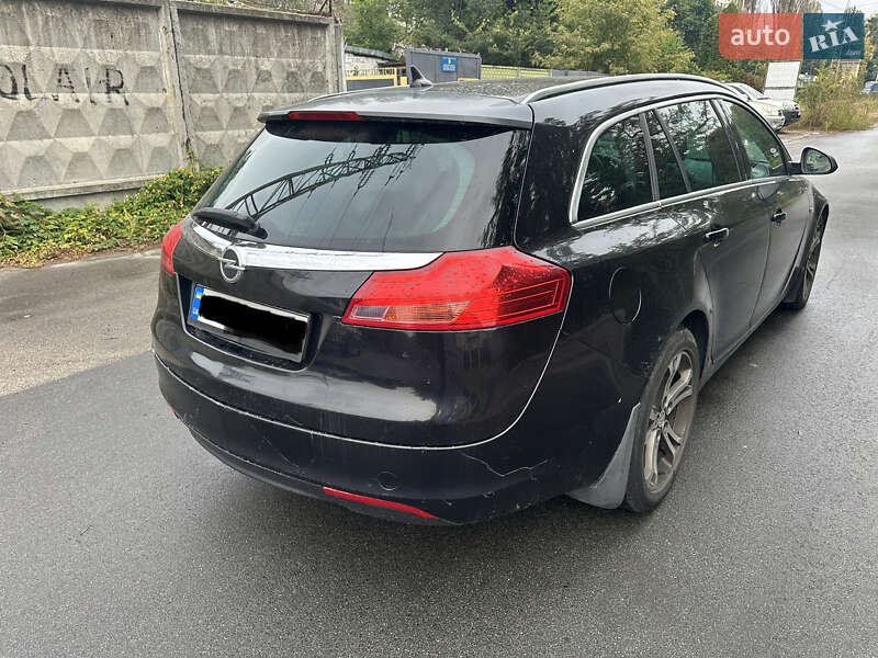 Универсал Opel Insignia 2009 в Киеве