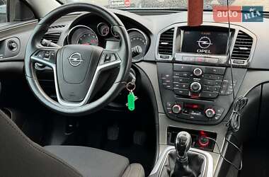 Лифтбек Opel Insignia 2009 в 