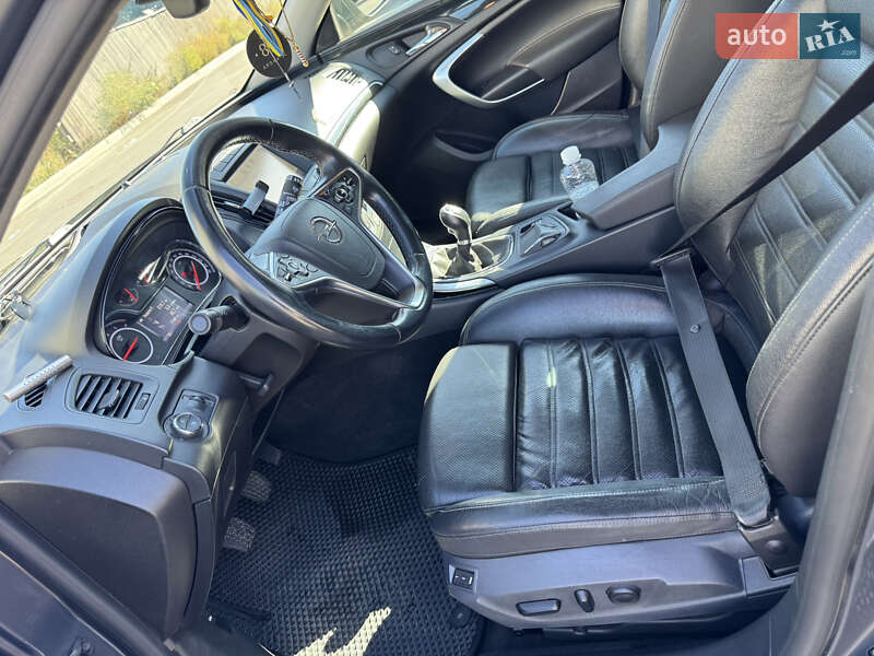 Універсал Opel Insignia 2015 в Києві фото 26 Універсал Opel Insignia 2015 в Києві