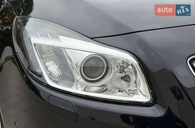Универсал Opel Insignia 2012 в 
