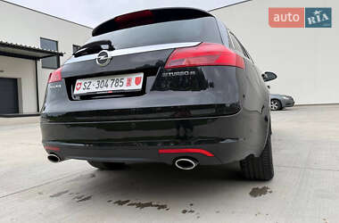 Универсал Opel Insignia 2012 в 