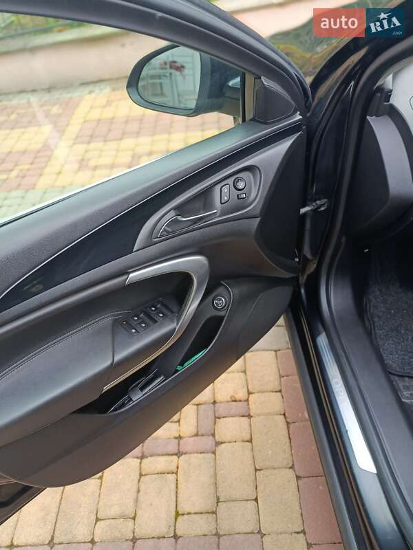 Универсал Opel Insignia 2013 в Ужгороде