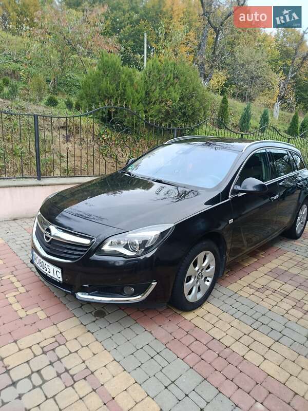 Универсал Opel Insignia 2013 в Ужгороде