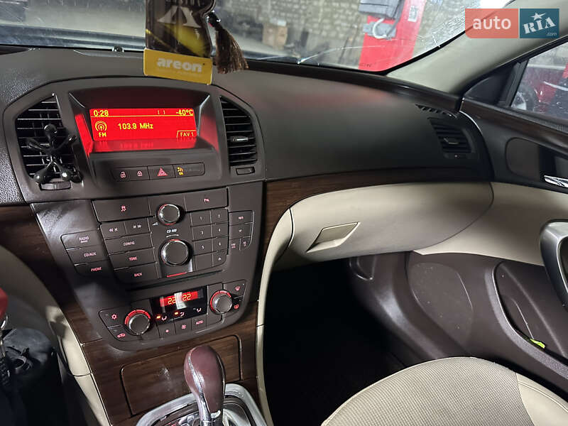 Лифтбек Opel Insignia 2010 в Тульчине