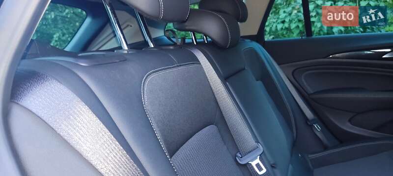 Универсал Opel Insignia 2017 в Киеве фото 24 Универсал Opel Insignia 2017 в Киеве
