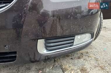Универсал Opel Insignia 2013 в 