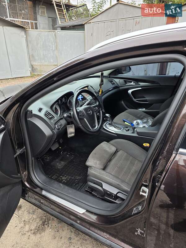 Универсал Opel Insignia 2013 в Киеве фото 16 Универсал Opel Insignia 2013 в Киеве
