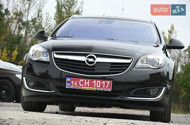 Универсал Opel Insignia 2016 в 