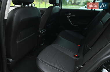 Универсал Opel Insignia 2016 в 