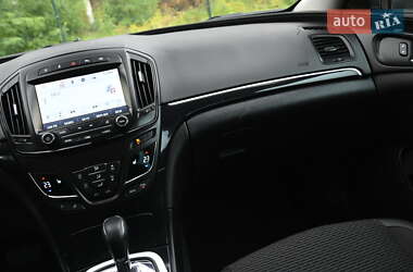 Универсал Opel Insignia 2016 в 