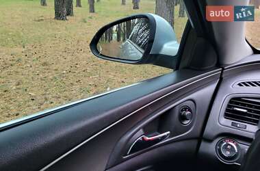 Универсал Opel Insignia 2012 в 