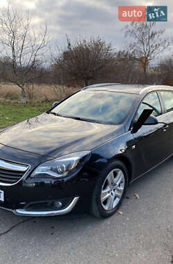 Універсал Opel Insignia 2015 в Івано-Франківську