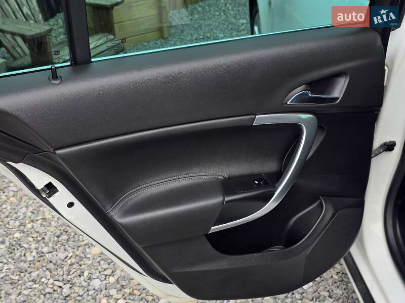 Универсал Opel Insignia 2010 в Тернополе фото 29 Универсал Opel Insignia 2010 в Тернополе