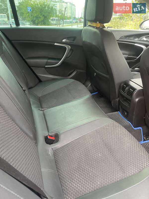 Универсал Opel Insignia 2016 в Киеве