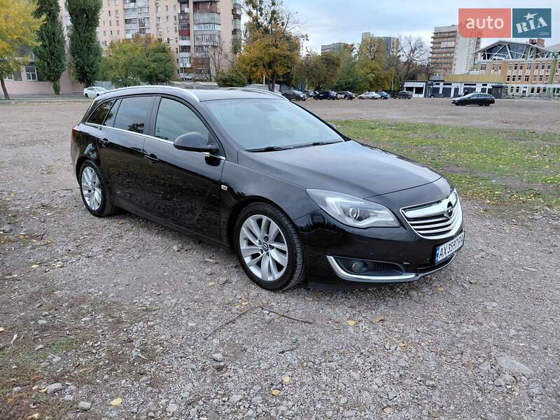 Універсал Opel Insignia 2014 в Харкові