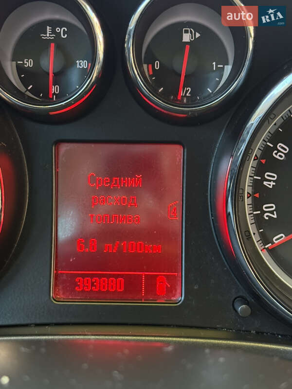 Універсал Opel Insignia 2011 в Чернівцях