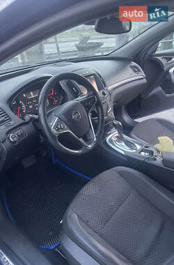 Универсал Opel Insignia 2016 в 