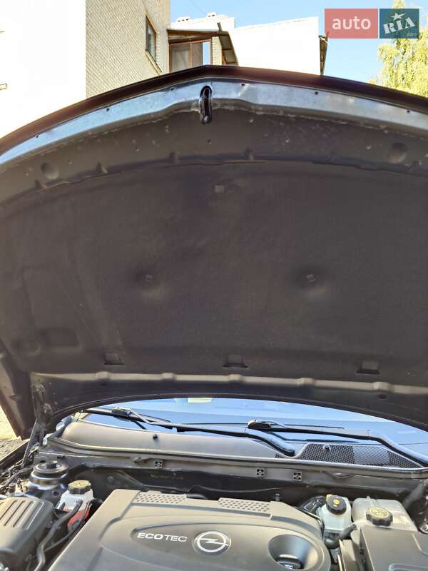 Универсал Opel Insignia 2015 в Подольске