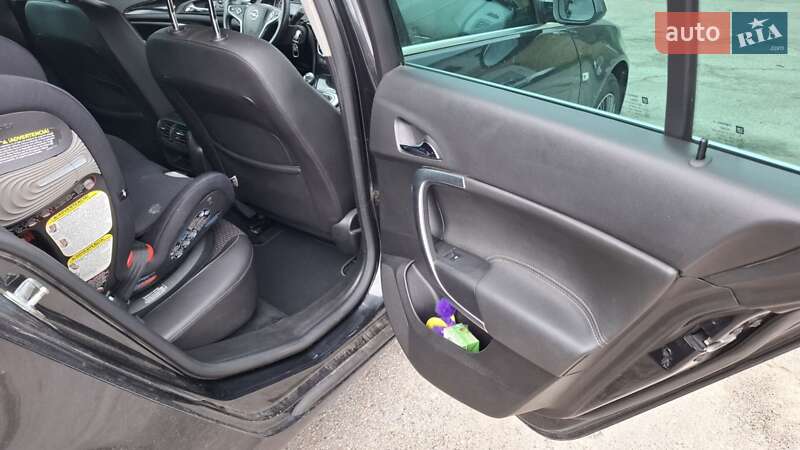 Универсал Opel Insignia 2015 в Житомире фото 22 Универсал Opel Insignia 2015 в Житомире