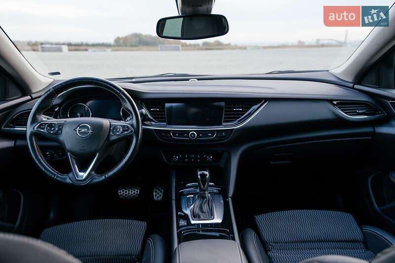 Ліфтбек Opel Insignia 2019 в Тернополі