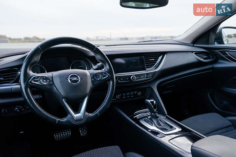 Ліфтбек Opel Insignia 2019 в Тернополі