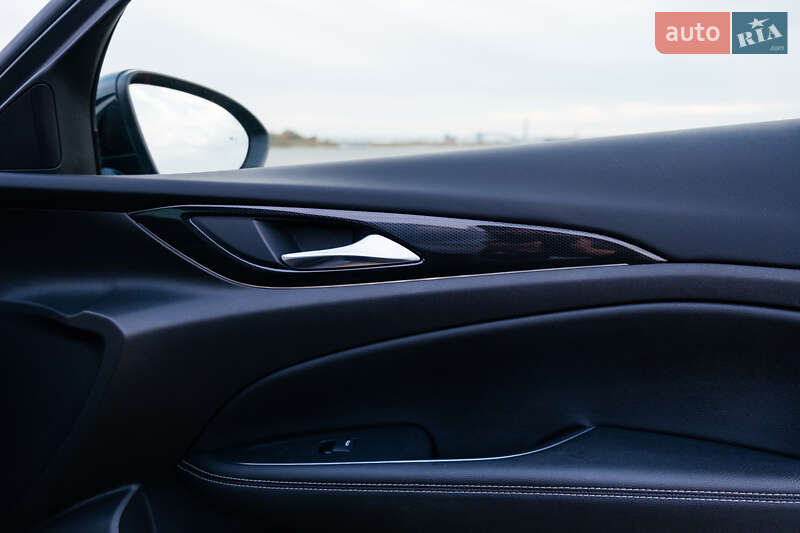 Ліфтбек Opel Insignia 2019 в Тернополі