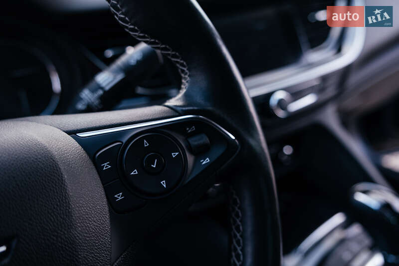 Ліфтбек Opel Insignia 2019 в Тернополі