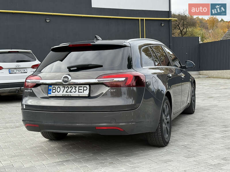 Універсал Opel Insignia 2015 в Кременці