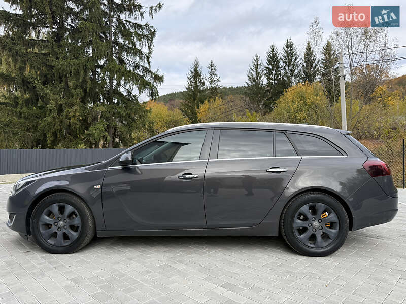 Універсал Opel Insignia 2015 в Кременці