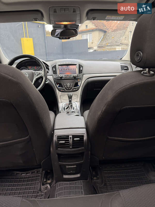 Універсал Opel Insignia 2015 в Кременці