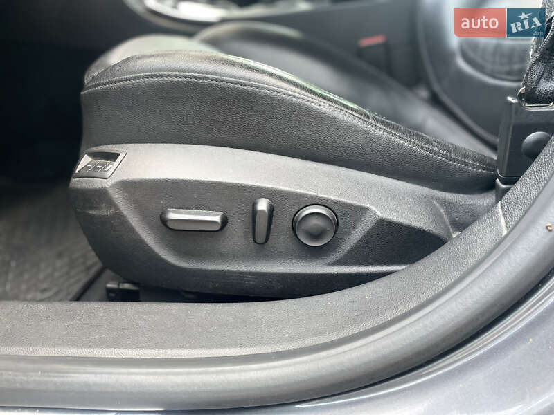 Универсал Opel Insignia 2010 в Киеве фото 5 Универсал Opel Insignia 2010 в Киеве