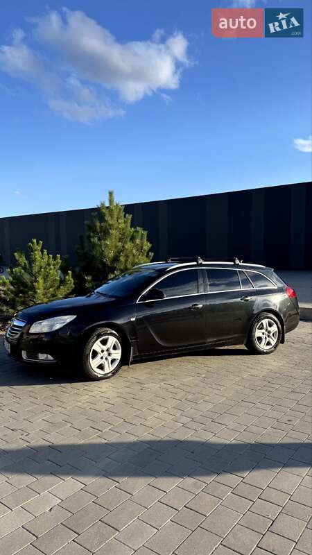 Универсал Opel Insignia 2012 в Хмельницком