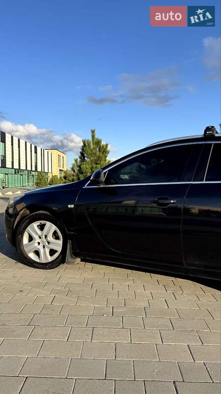 Универсал Opel Insignia 2012 в Хмельницком