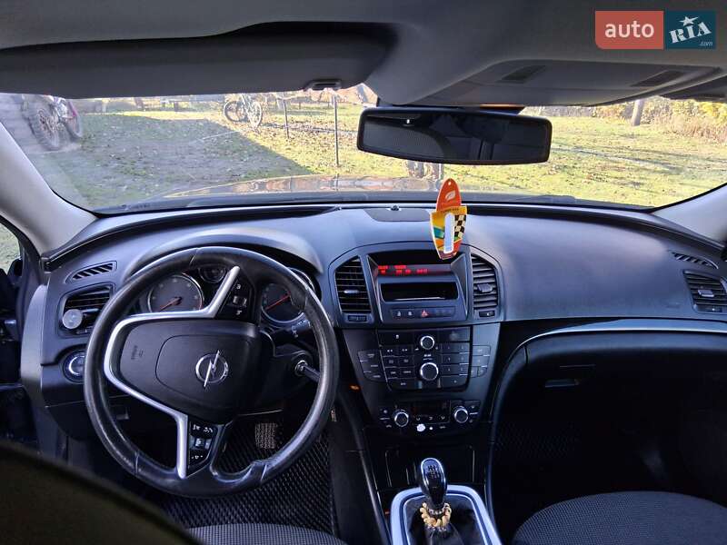 Универсал Opel Insignia 2010 в Черновцах фото 16 Универсал Opel Insignia 2010 в Черновцах