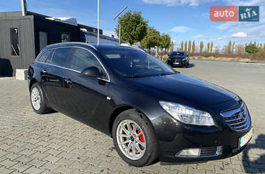 Универсал Opel Insignia 2011 в Стопчатове