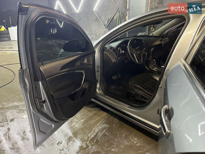 Седан Opel Insignia 2012 в Ровно фото 12 Седан Opel Insignia 2012 в Ровно