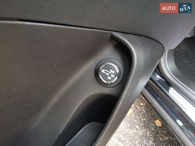 Универсал Opel Insignia 2015 в Белой Церкви