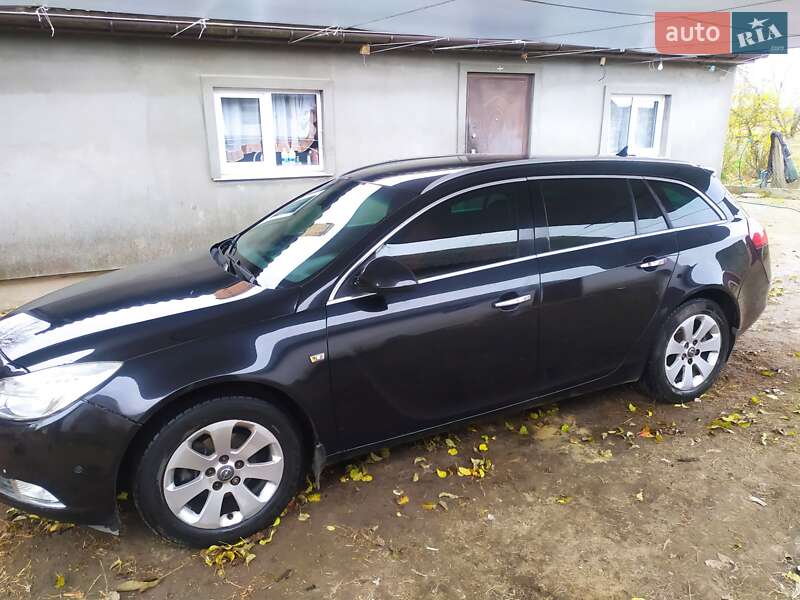 Универсал Opel Insignia 2010 в Шептицькому