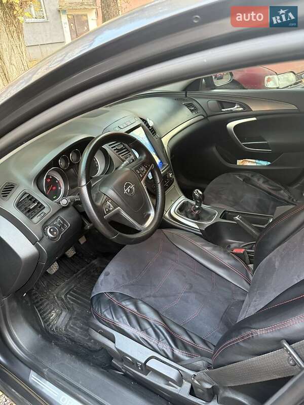 Лифтбек Opel Insignia 2010 в Кривом Роге фото 9 Лифтбек Opel Insignia 2010 в Кривом Роге