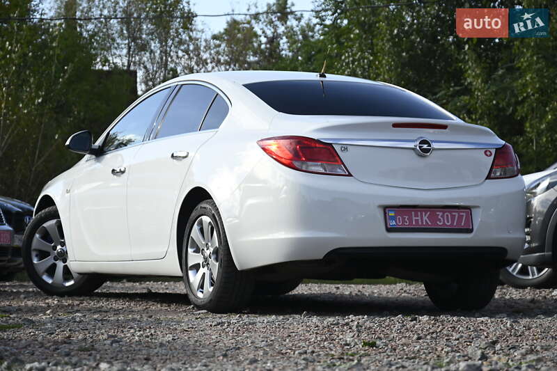 Седан Opel Insignia 2009 в Бердичеве