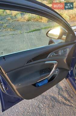 Универсал Opel Insignia 2014 в Баре