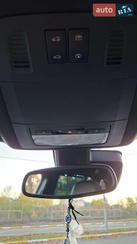 Универсал Opel Insignia 2014 в Киеве фото 11 Универсал Opel Insignia 2014 в Киеве